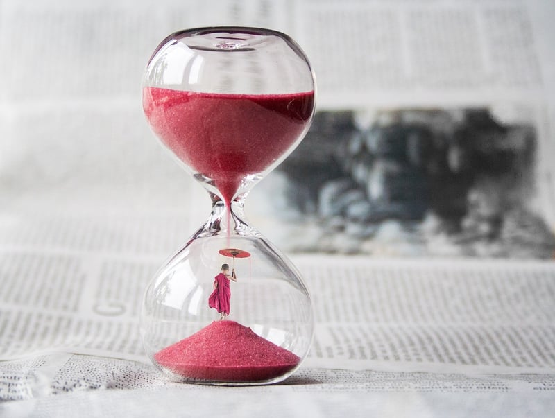Time-Warping Device